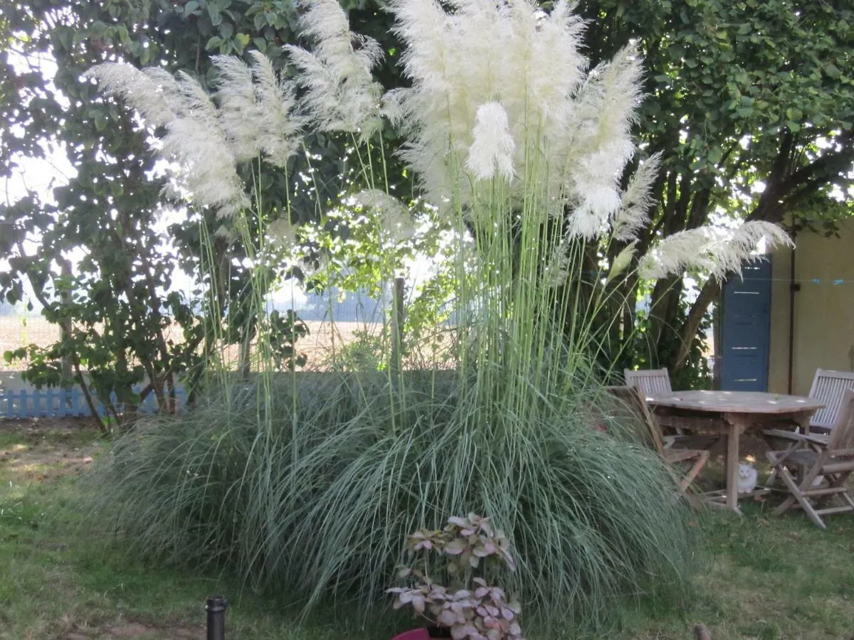 Holiday home Le Gite De La Porte Bleue Guillac